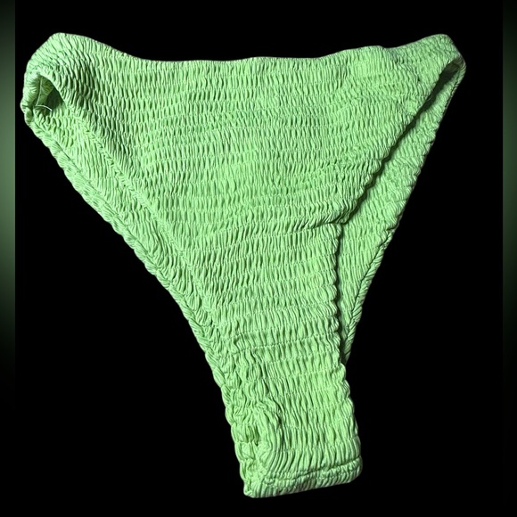 NWOT Naked Wardrobe Two Piece Swim Bikini Smocked Swimsuit Lime Green - Size L - Picture 3 of 7